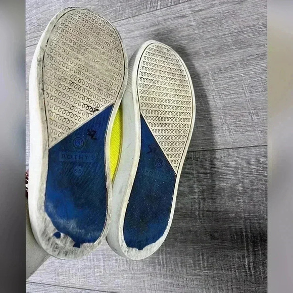 Rothy’s The Original Slip On Sneaker in Electric Lemon EXTREMELY RARE - Picture 5 of 7